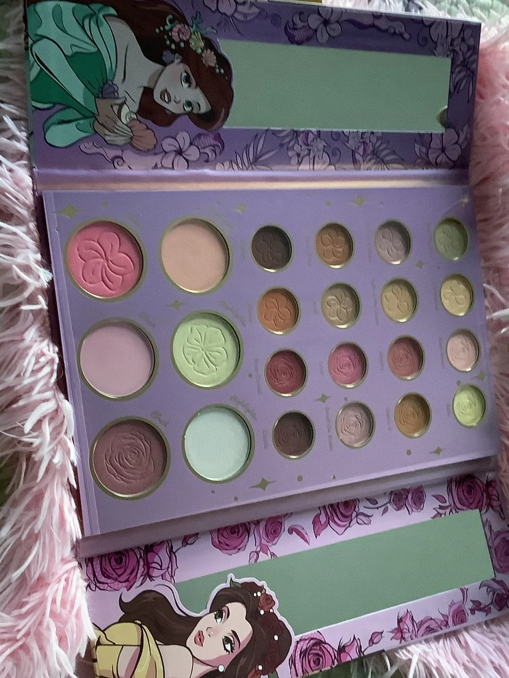New Disney Princess Ariel and Belle Eyeshadow Blush Palette — Green, Yellow Pink